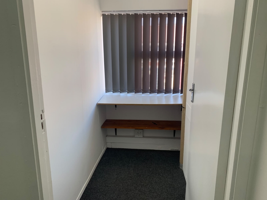 To Let Commercial Property for Rent in Townsend Estate Western Cape